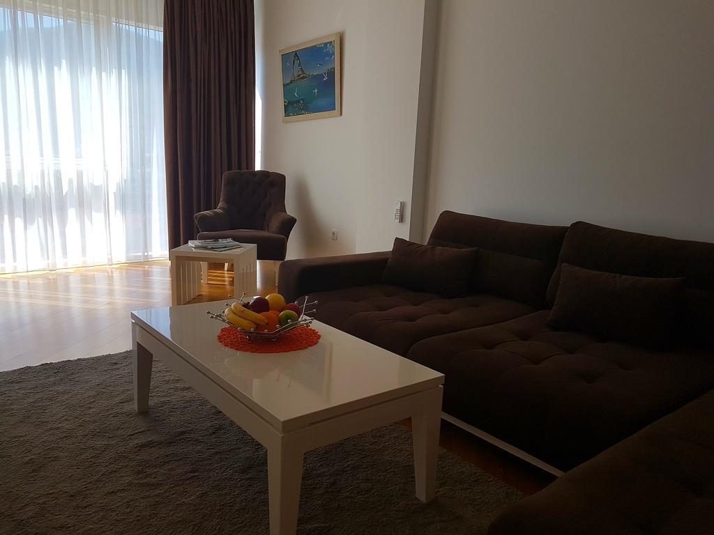 בודווה Apartment Tc Lux Vlsb מראה חיצוני תמונה